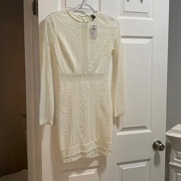 Windsor | Dresses | Nwt Offwhiteivory Windsor Dress With Gold Zipper Detail  | Poshmark